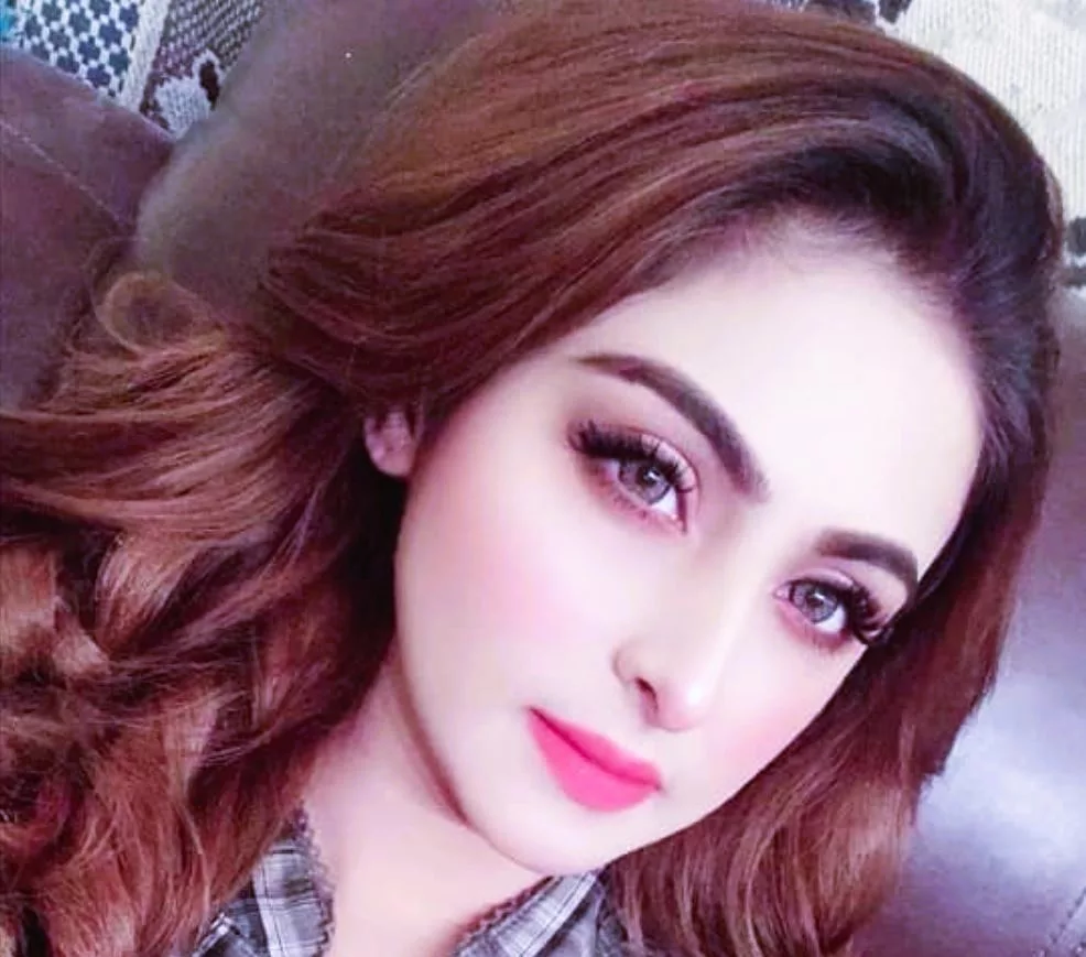 Aruba Mirza Biography | Age, Net Worth, Family, Height, Husband 8 Aruba Mirza Biography | Age, Net Worth, Family, Height, Husband