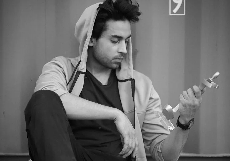 Bilal Abbas Khan Biography | Age, Net Worth, Family, Wife 5 image 1 82 jpg