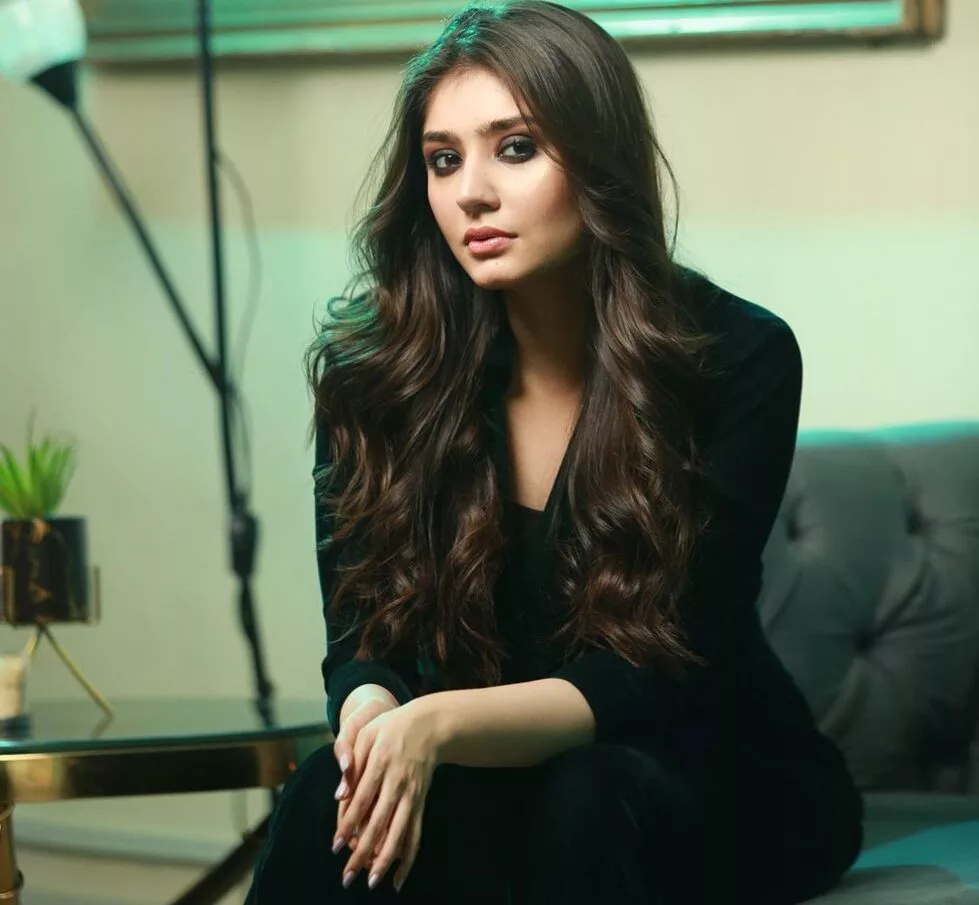 Dur-e-Fishan Saleem Biography | Age, Net Worth, Height, Family, Husband 2 Dur-e-Fishan Saleem Biography | Age, Net Worth, Height, Family, Husband