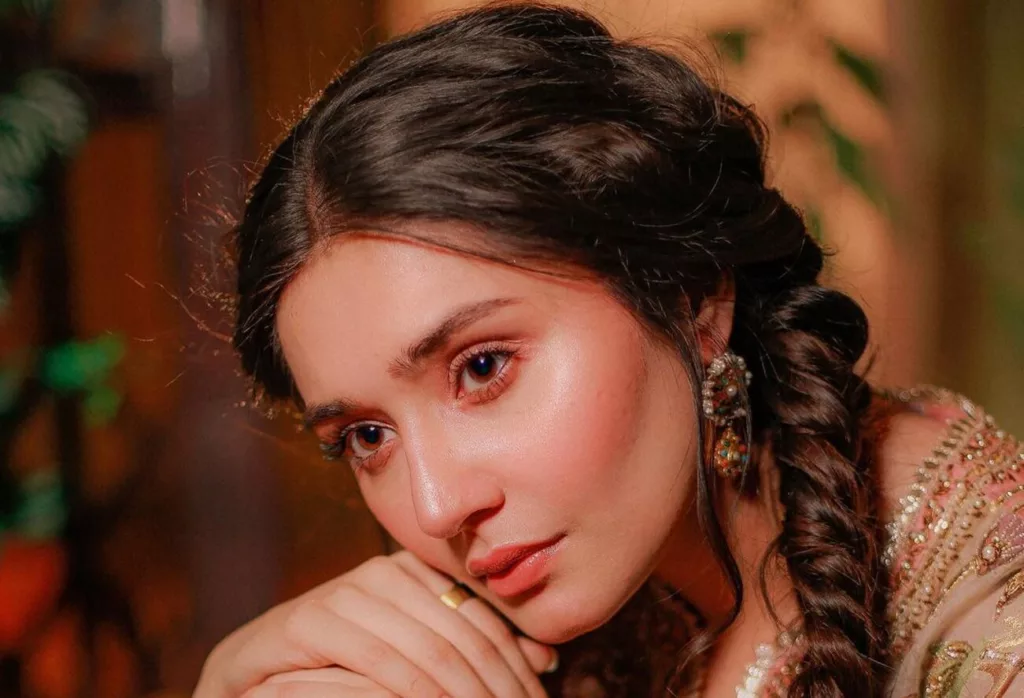 Dur-e-Fishan Saleem Biography | Age, Net Worth, Height, Family, Husband 12 image 1 96