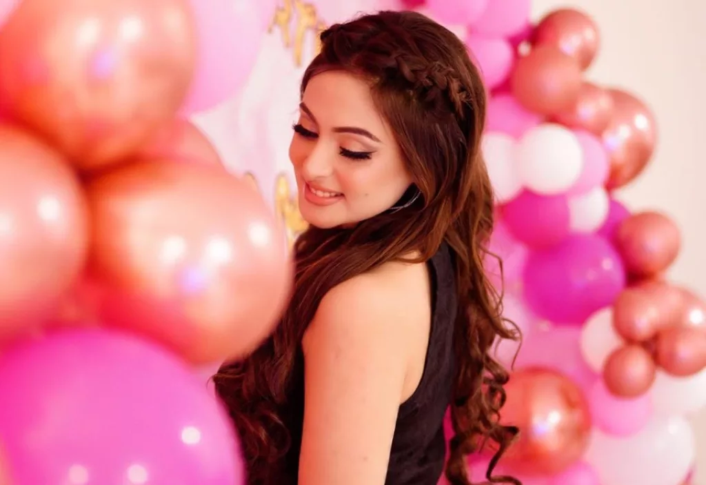 Aruba Mirza Biography | Age, Net Worth, Family, Height, Husband 13 Aruba Mirza Biography | Age, Net Worth, Family, Height, Husband