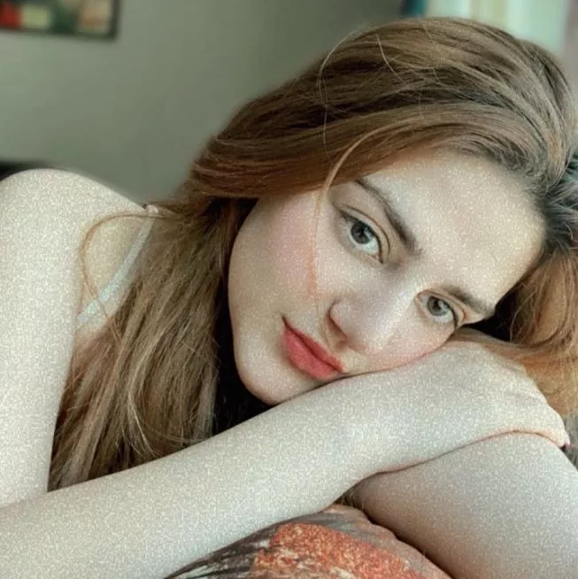 Shazeal Shoukat (Shiza) Biography | Age, Net Worth, Family, Height, Husband