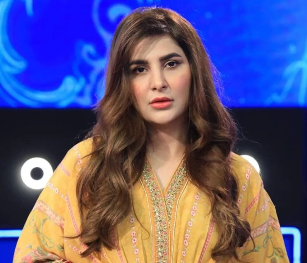 Areeba Habib Biography | Age, Net Worth, Family, Height, Husband 6 Areeba Habib Biography | Age, Net Worth, Family, Height, Husband