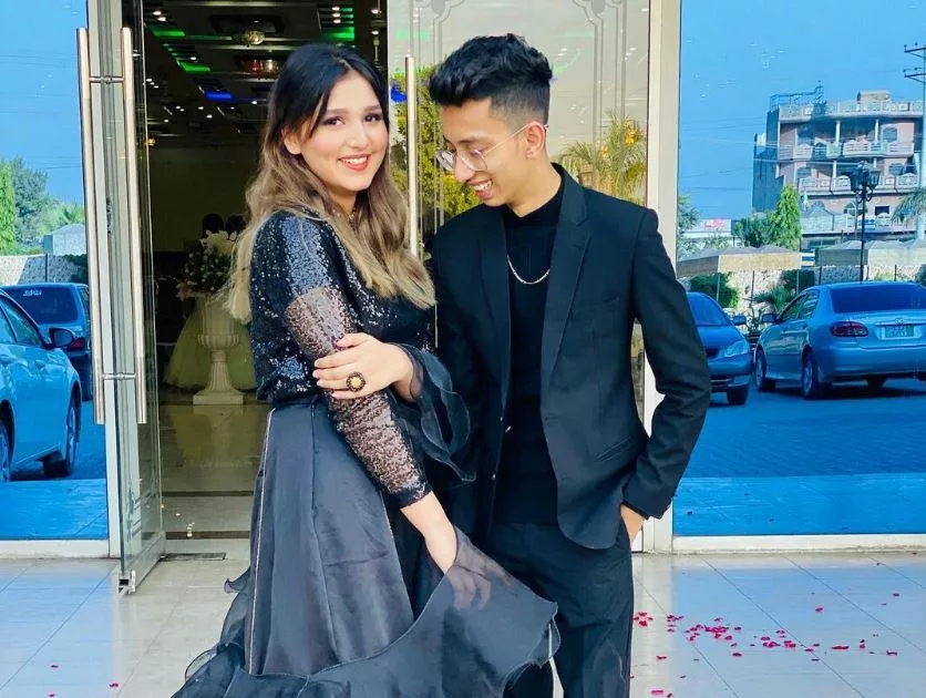 Asad Pervaiz & Nimra Pervaiz: Their Mystery Behind Quitting Family Vlogging 2 Asad Pervaiz & Nimra Pervaiz: Their Mystery Behind Quitting Family Vlogging