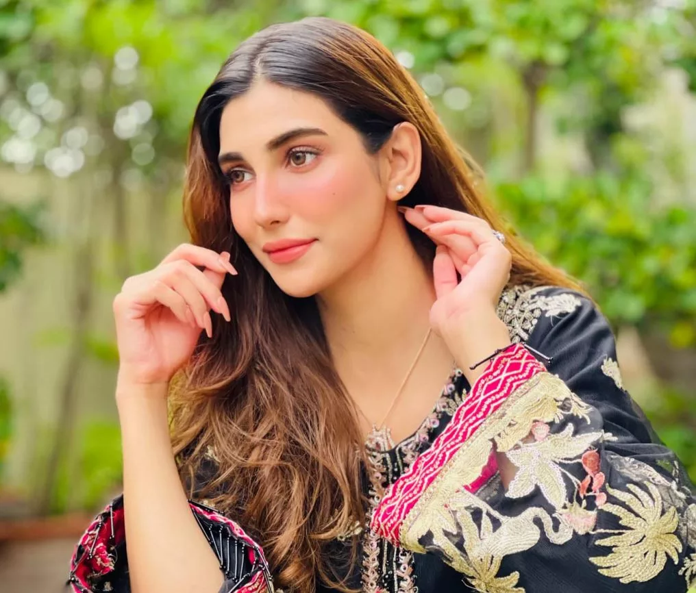 Nazish Jahangir Biography | Age, Net Worth, Family, Height, Husband 26 Nazish Jahangir Biography | Age, Net Worth, Family, Height, Husband