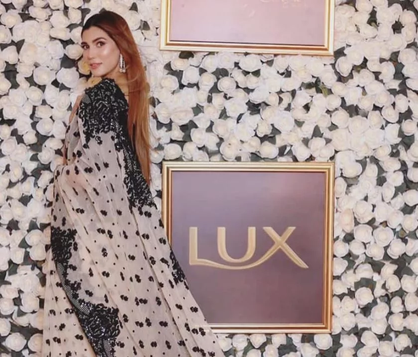 Nazish Jahangir Biography | Age, Net Worth, Family, Height, Husband 8 Nazish Jahangir Lux Style Award nomination appearance