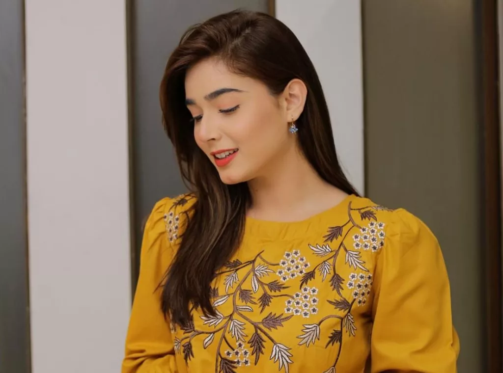 Sumaiyya Bukhsh Biography | Age, Net Worth, Family, Height, Husband 15 Sumaiyya Bukhsh Biography | Age, Net Worth, Family, Height, Husband