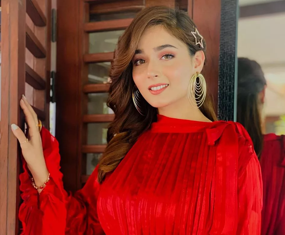 Sumaiyya Bukhsh Biography | Age, Net Worth, Family, Height, Husband 17 Sumaiyya Bukhsh Biography | Age, Net Worth, Family, Height, Husband