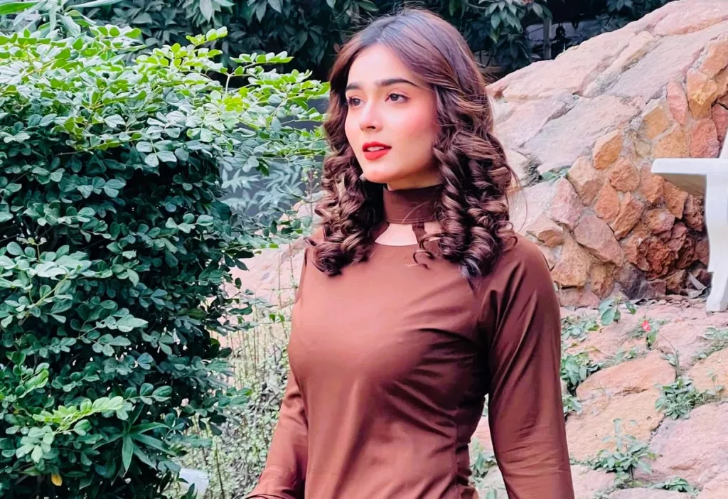 Sumaiyya Bukhsh Biography | Age, Net Worth, Family, Height, Husband 25 Sumaiyya Bukhsh Biography | Age, Net Worth, Family, Height, Husband