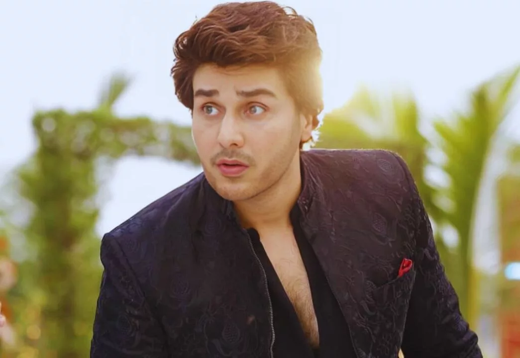 Ahsan Khan's Journey Hosting Ramazan Transmissions: A Spiritual Adventure 1 Ahsan Khan's Journey Hosting Ramazan Transmissions: A Spiritual Adventure