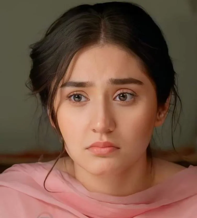 Durefishan Saleem: The Next Big Star in Pakistani Entertainment 5 Durefishan Saleem: The Next Big Star in Pakistani Entertainment