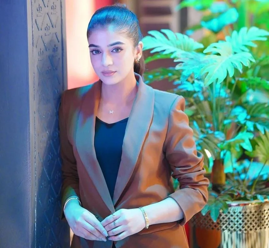 Laiba Khurram Responds to Laiba Khan: Defending TikTokers