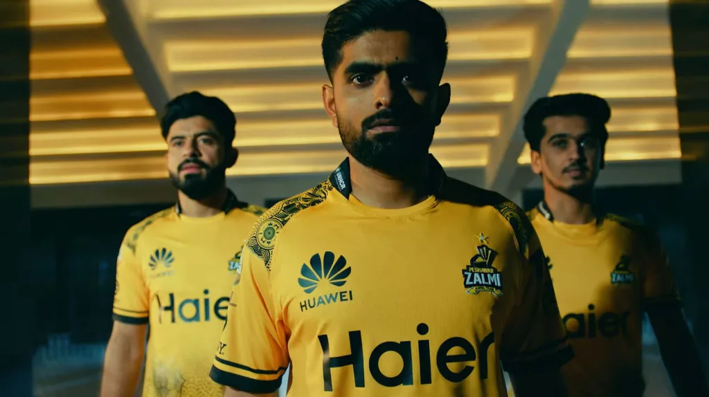 PSL 9: Babar Azam and Hania Aamir Unite in Peshawar Zalmi Anthem, "Zalmi Yama" 5 PSL 9: Babar Azam and Hania Aamir Unite in Peshawar Zalmi Anthem, "Zalmi Yama"
