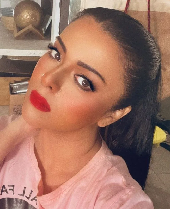 Ishqaway New Drama Cast, Story, Real Actors and Actresses Names 2024 6 Ishqaway New Drama Cast Maria Wasti