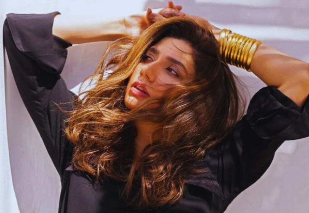 Mahira Khan: Clearing Rumours, Sharing Love & Life Insights 39 Mahira Khan: Clearing Rumours, Sharing Love & Life Insights