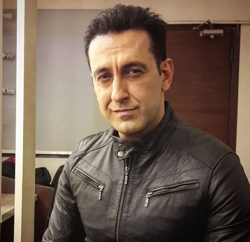 Takabur Drama Cast, Story, Real Actors and Actresses Names With Pictures 8 Takabur Drama Cast Adnan Jaffar Pic 2024