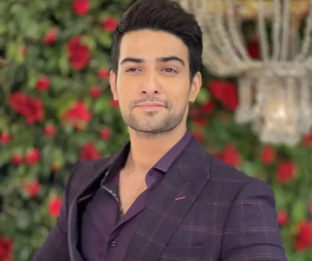 Takabur Drama Cast, Story, Real Actors and Actresses Names With Pictures 6 Takabur Drama Cast Danial Afzal Pic 2024