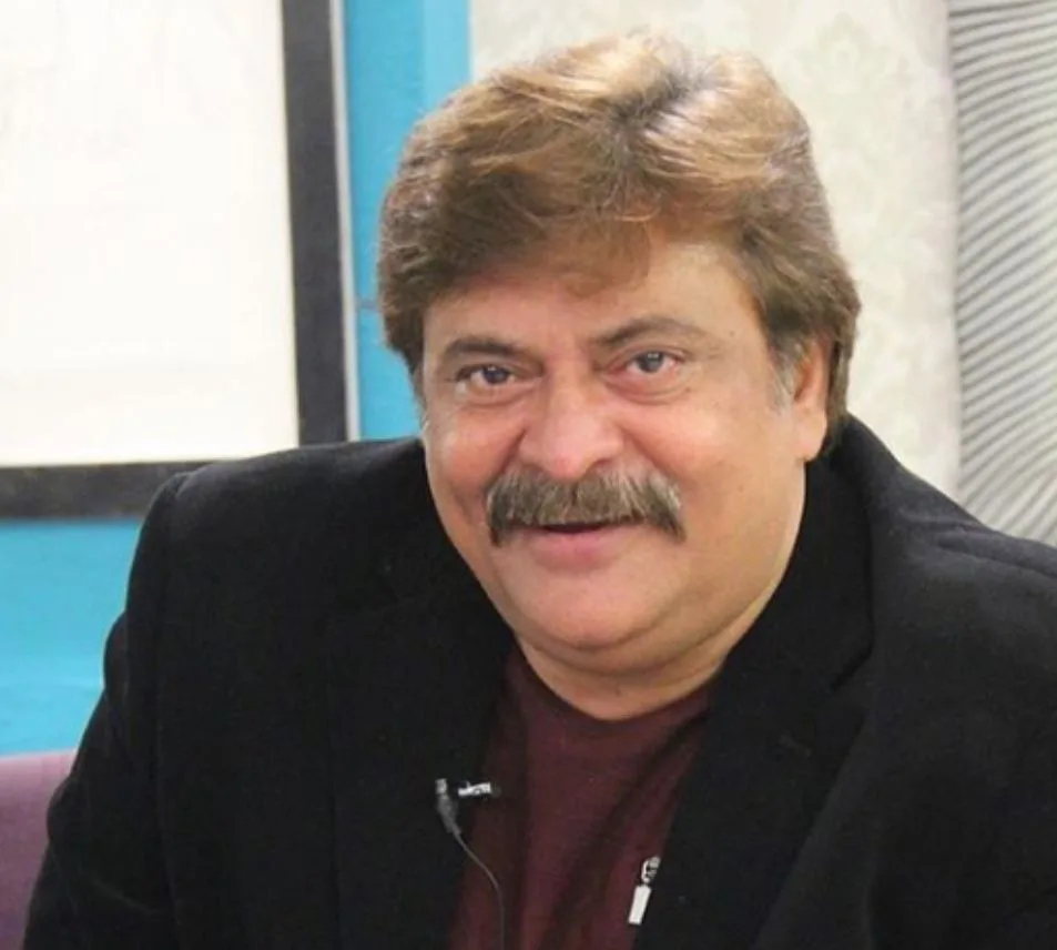 Tum Bin Kaise Jiya Drama cast Shabbir Jan as Adeel's Father