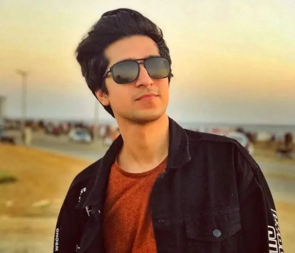 Zulm Cast, Story, Real Actors and Actresses Names With Pictures 13 Zulm Drama cast Ahmed Rafique as Ashar