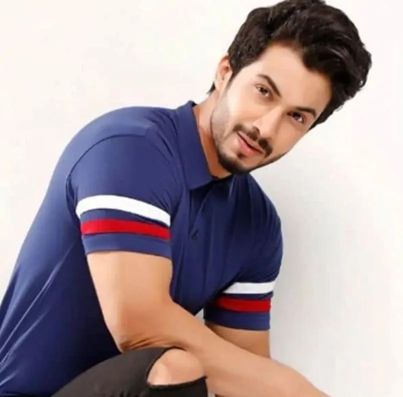 Zulm Cast, Story, Real Actors and Actresses Names With Pictures 7 Zulm Drama cast Raeed Muhammad Alam as Omair